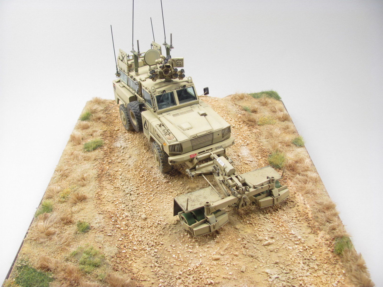 MRC/Academy Contest 2015 - 1/35 RG-31 Mk.3 Image A023_02