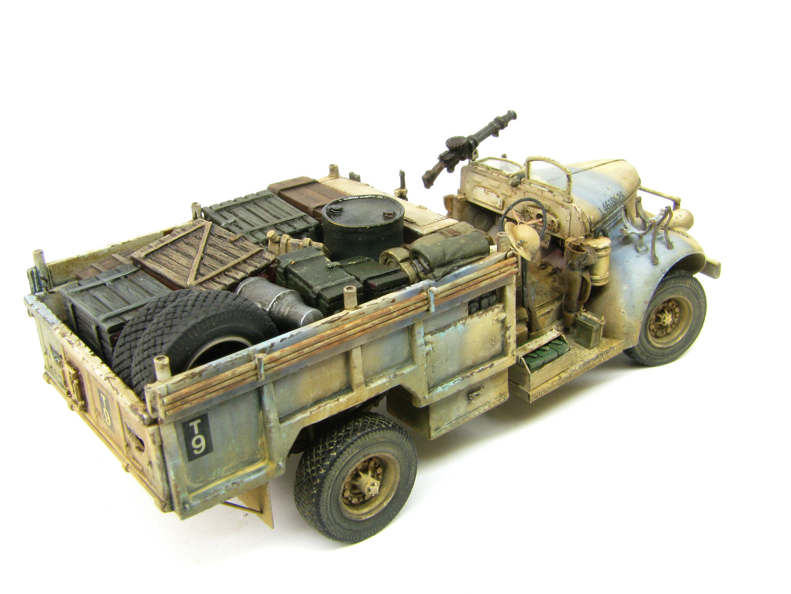 MRC/Academy Contest 2015 - 1/72 Chevrolet LRDG Image A031_02