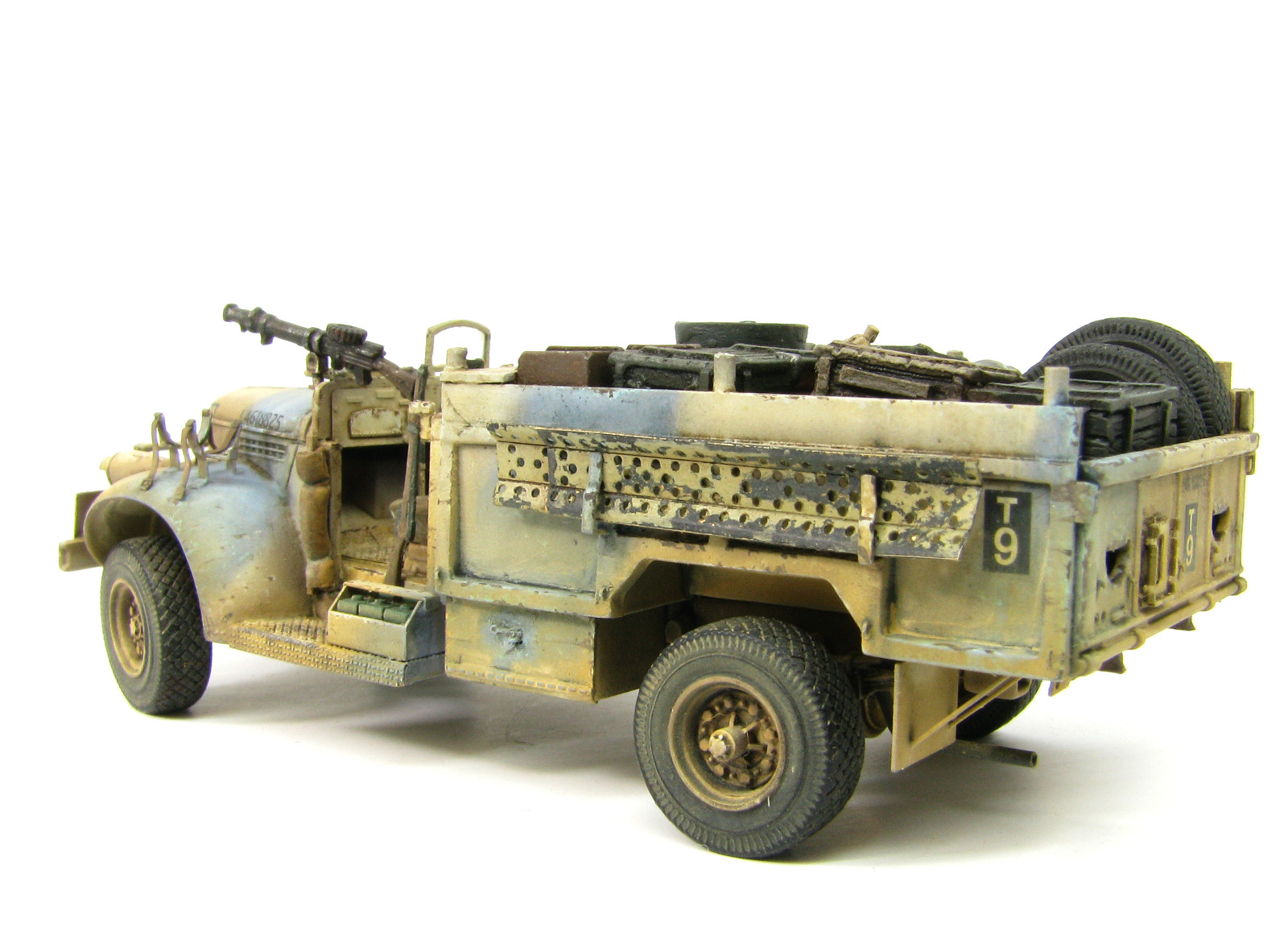 MRC/Academy Contest 2015 - 1/72 Chevrolet LRDG Image A031_04