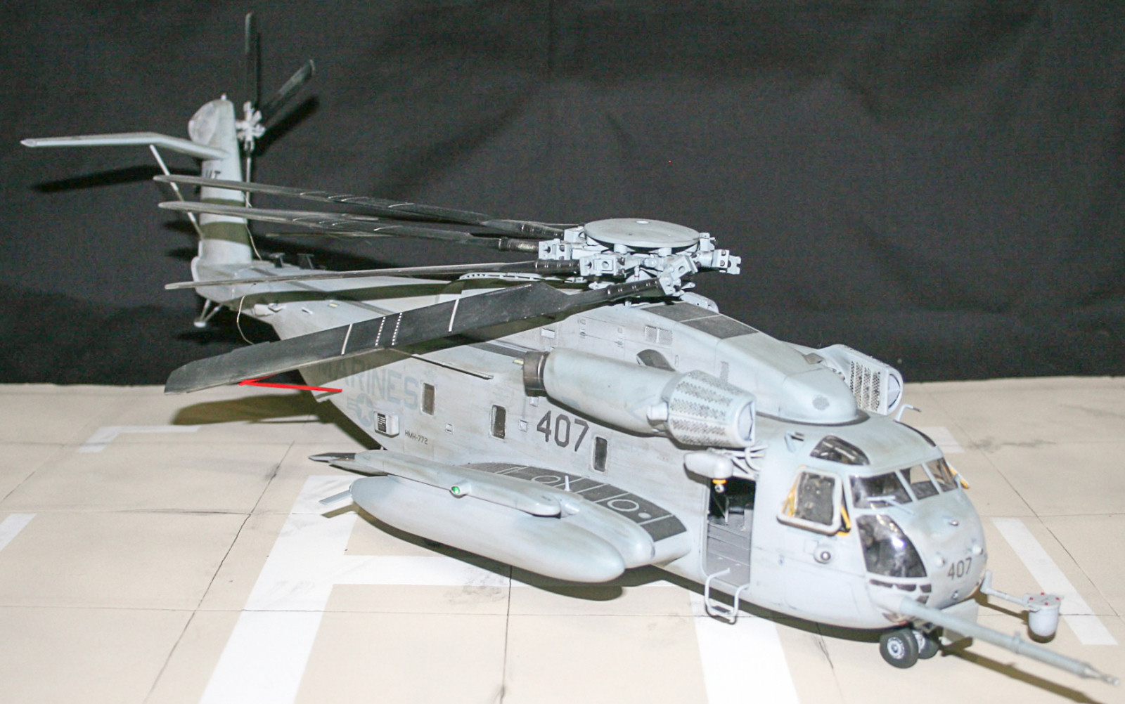 MRC/Academy Contest 2013 - 1/48 CH-53E Sea Stallion Image A014_02