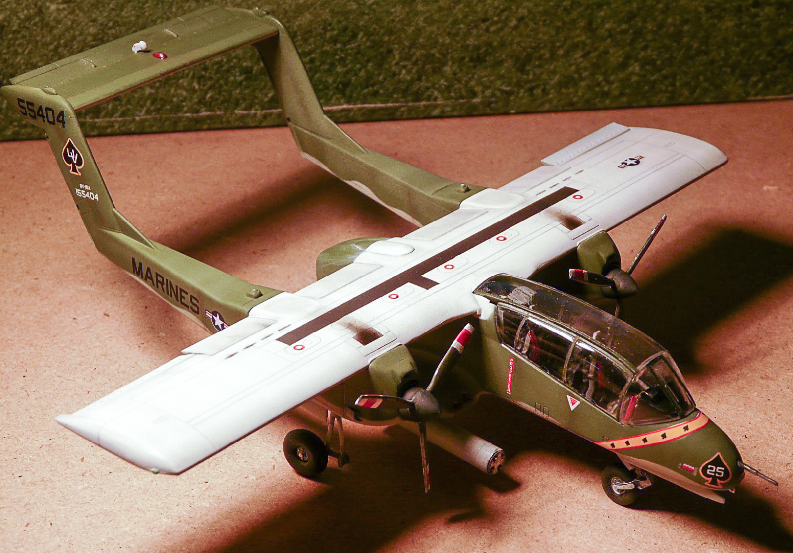 MRC/Academy Contest 2013 - 1/72 OV-10A Bronco Image A038_02