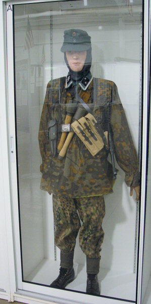 World War II Era German Uniform Image 02